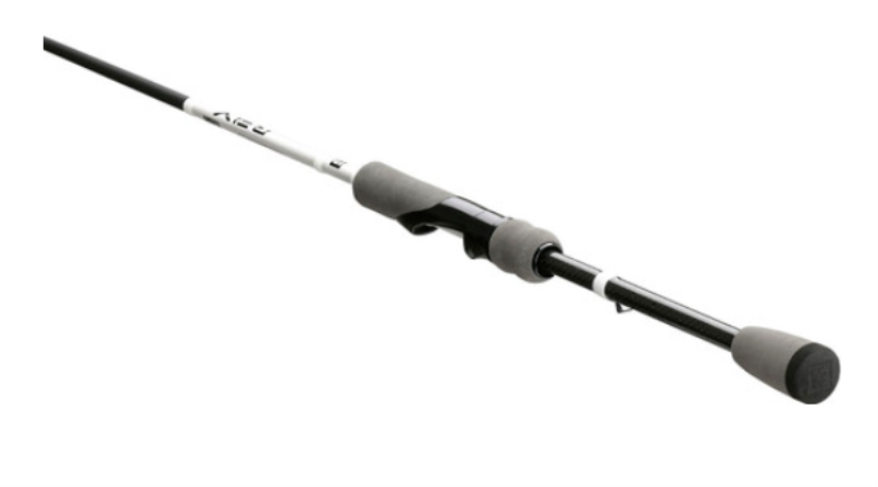 13-FISHING RB2S67ML SPIN ROD